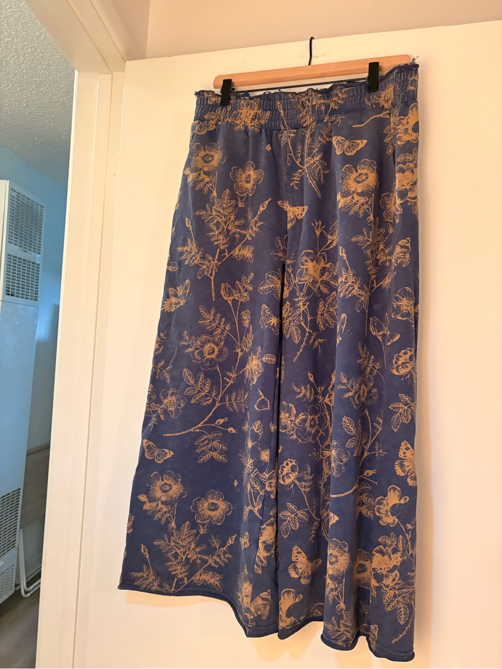Blue Floral Distressed Wide Leg Pant with Golden Print